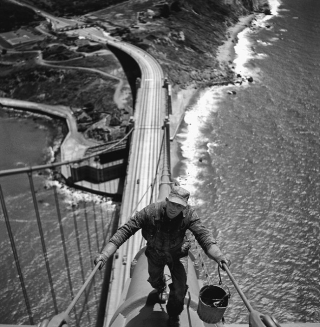 Golden Gate Bridge painter on main cable, 1947  1002372