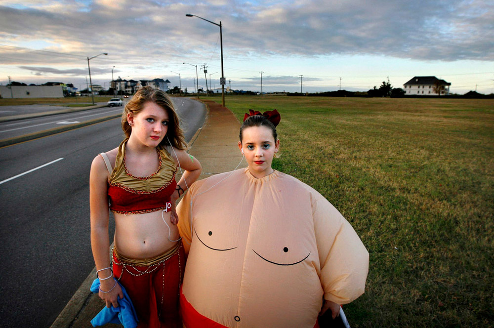 The genie and the sumo wrestler, 2009