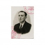 01_Aaron Wax_Portrait