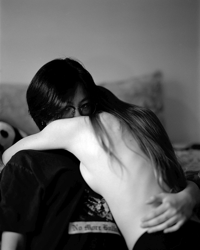 13-Wu_Untitled(hug)