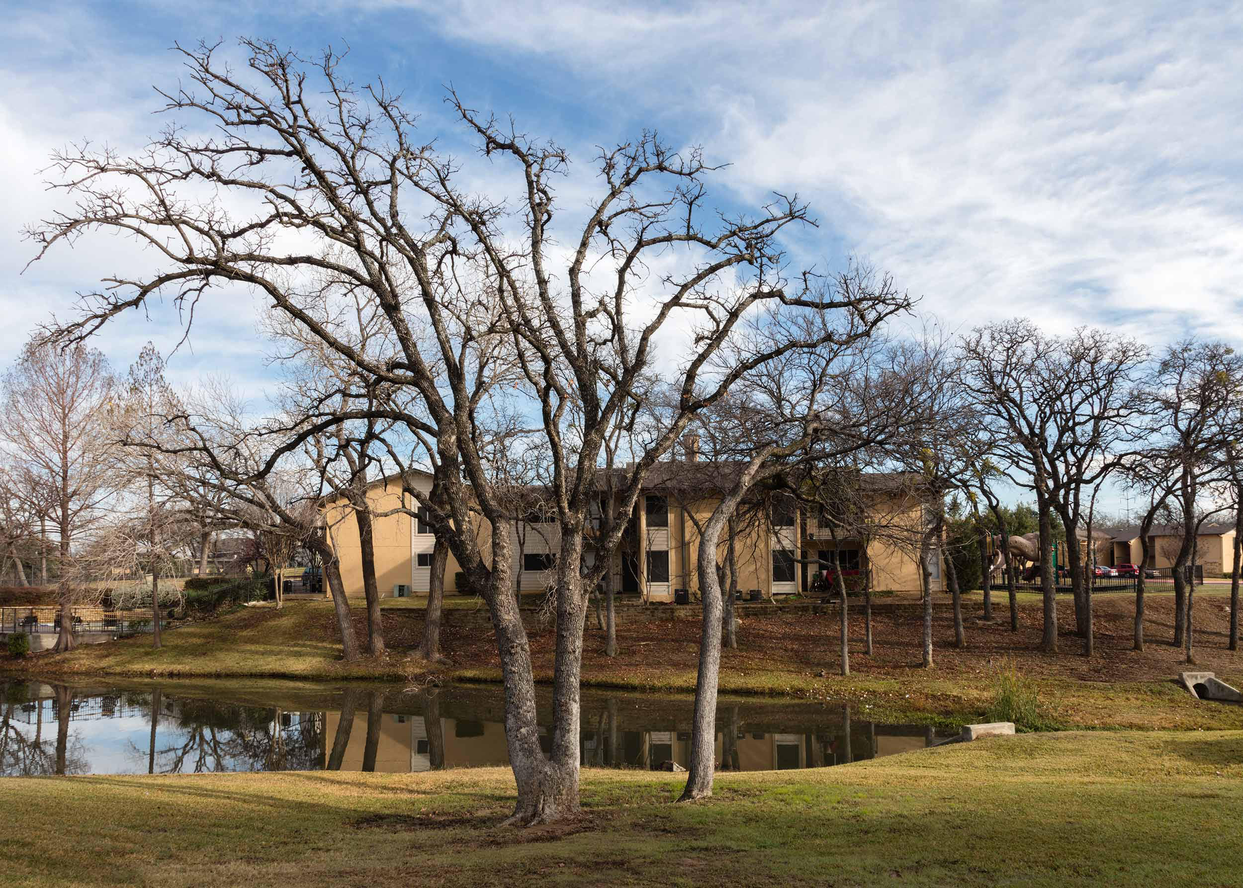 From the series "Frack-tured Land: Seismic Activity in the Barnett Shale", 2015 - present.Tower Village Apartments; Irving, Texas.One of seven earthquakes that occurred on the same day.