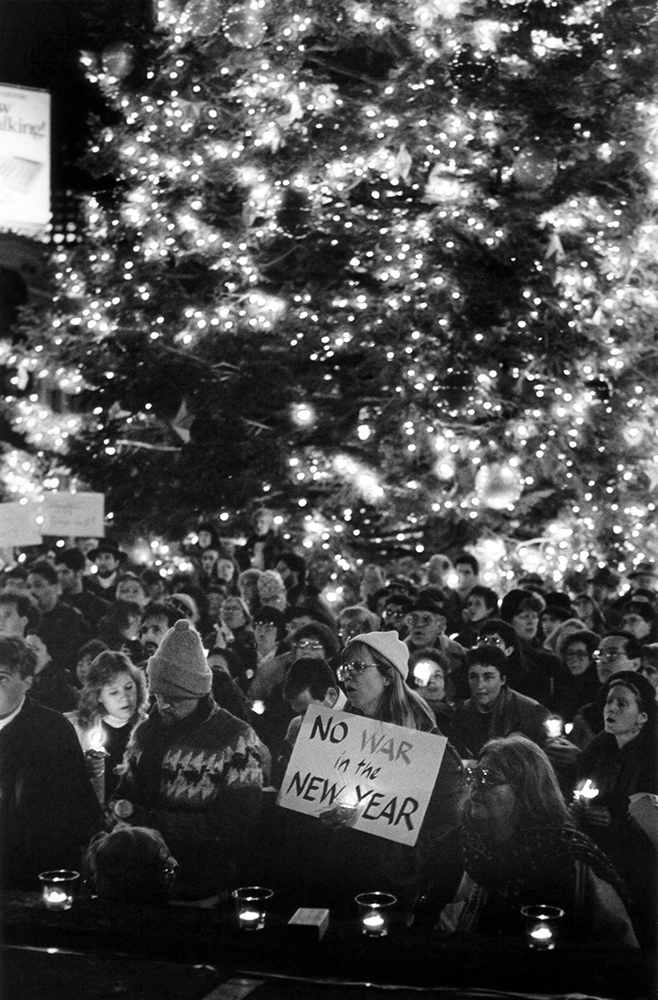 New Year's 1991, San Francisco, California Peace Demonstration in Union Square, No War in the New Year