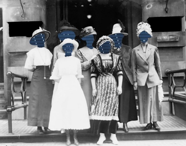 Hadley_Sarah_On_the_Steps