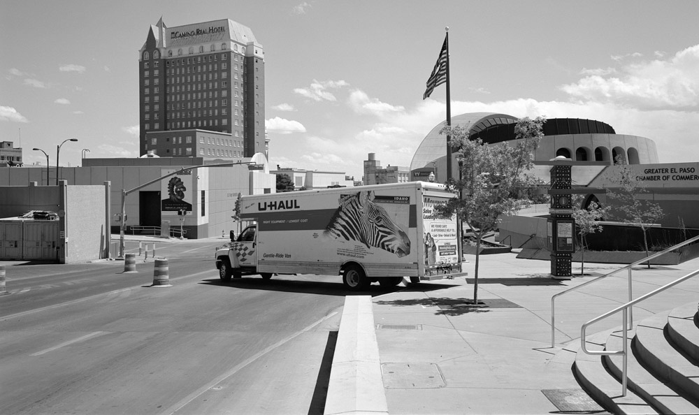 Arturo Soto_Border_Documents_41 Sobrepaso #8 con Yogan Muller