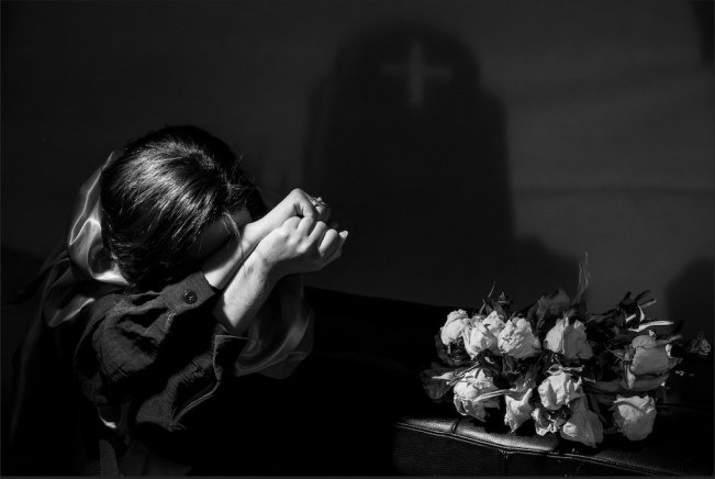 The Shape of Absence - Dafne J. Suárez