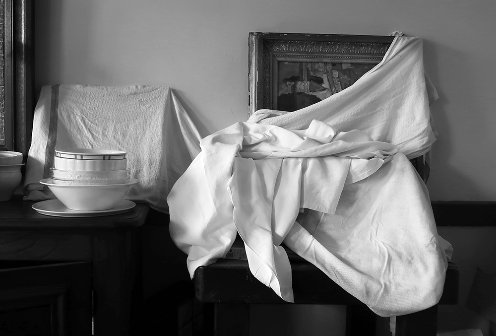 Kahlo_Entre_telas,_2018_-_Serie_Entre_telas_y_telones_CK10_copy