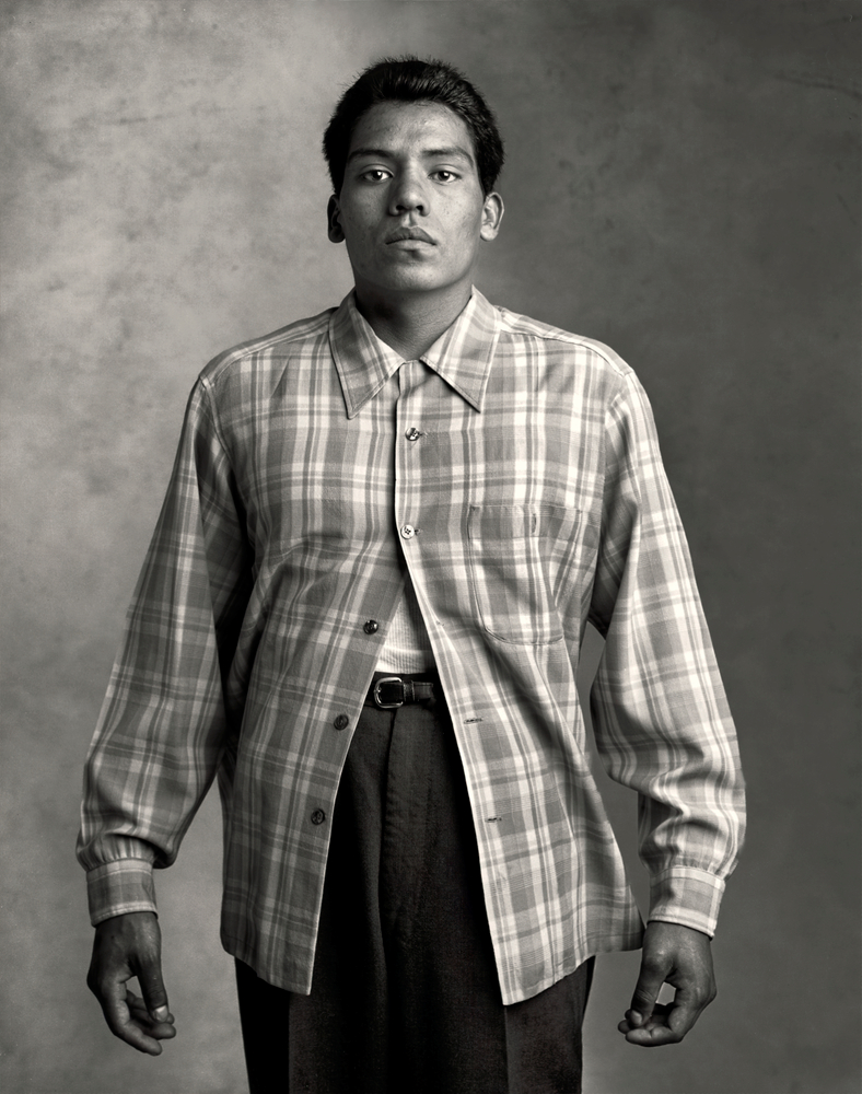 RAW SCAN White Fence002