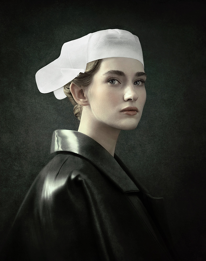 JustineTjallinks_ModernTimes_2019_Enchantment