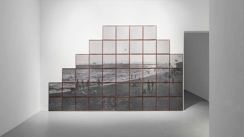 Kaya & Blank, Infrascapes, Installation view, Basis, Frankfurt, Germany Overshoot #11 with Yogan Muller