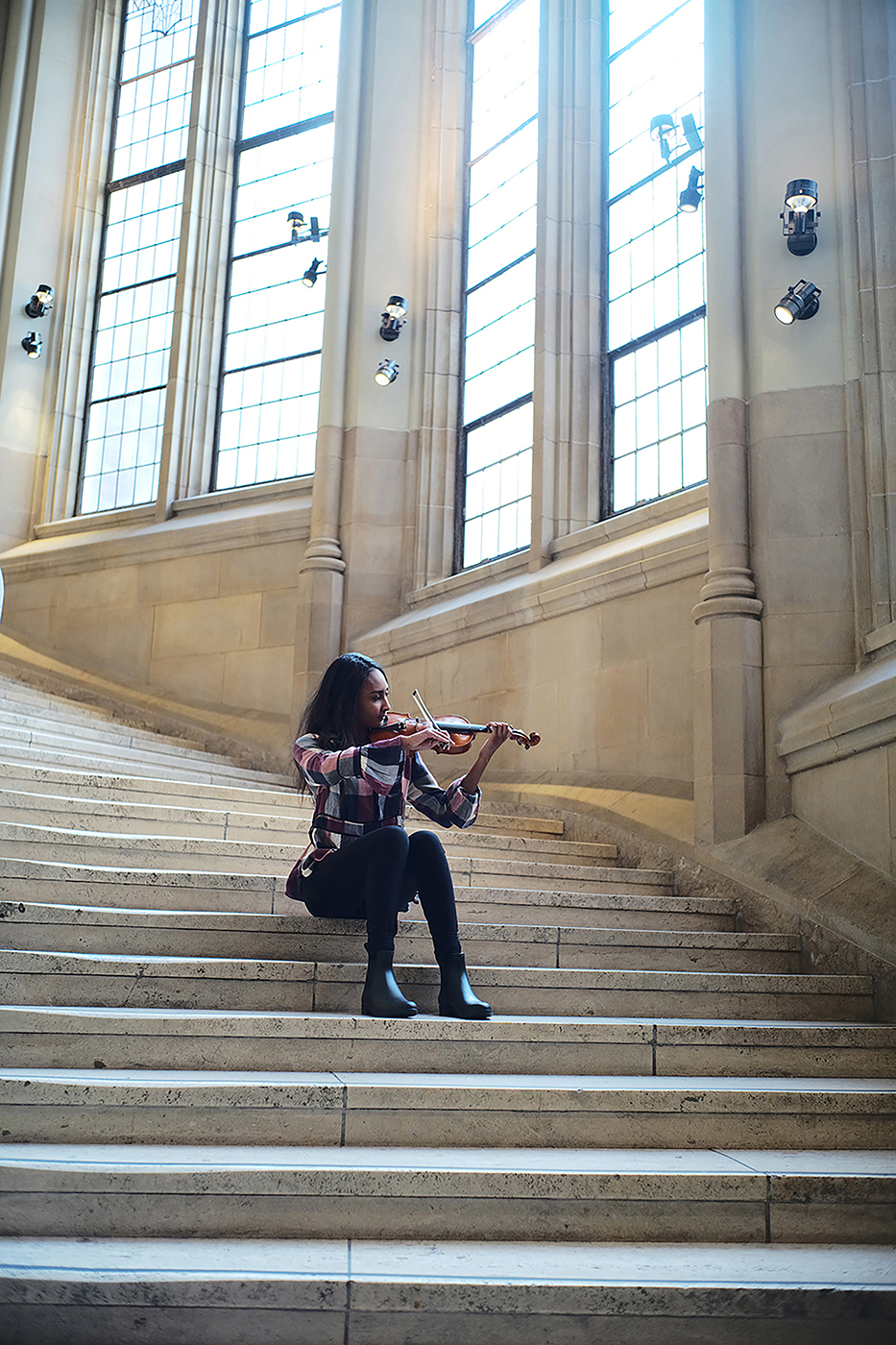 Aniya, 19 years old, born in Washington State, USA Phycology and Communications Student Passion: Violin " I want to be viewed as someone who is not dangerous, like everyone else, even though my faith is different" -Aniya